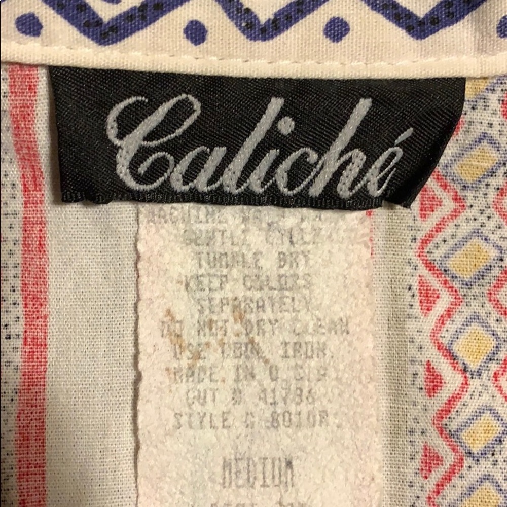 Vintage button down tee. Size medium - Picture 3 of 3